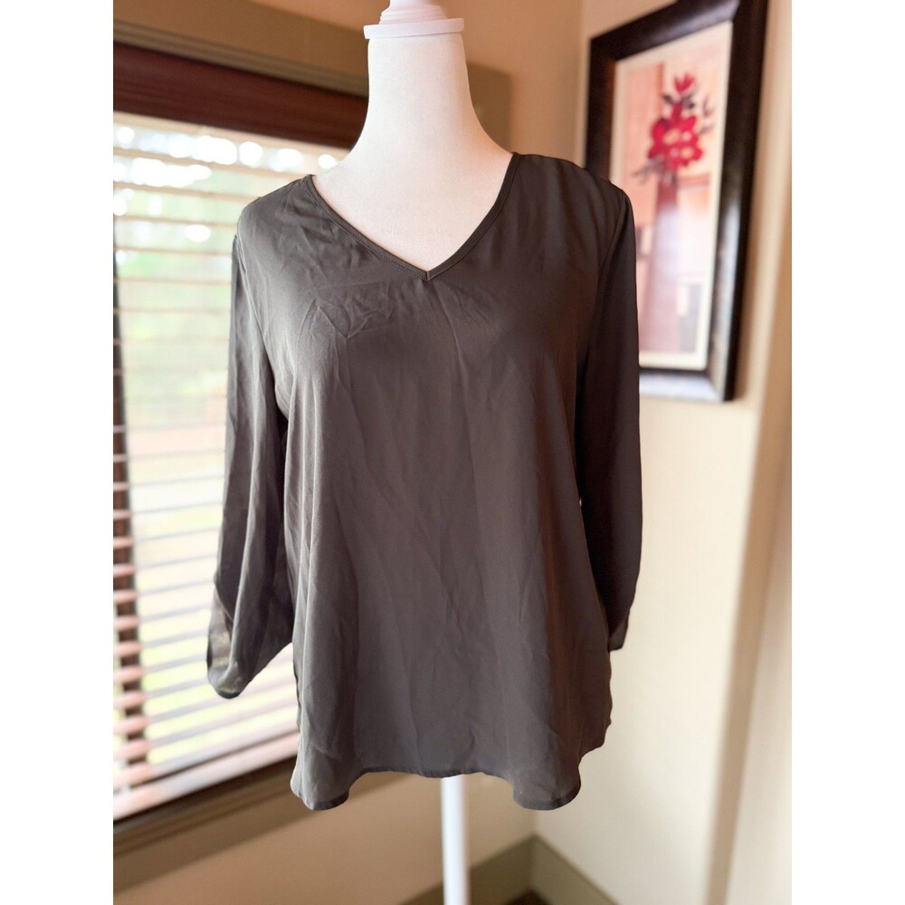 NWT Hippie Rose Size Small Women's Blouse Size Medium